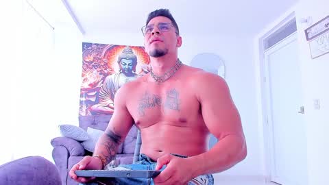    online show from December 20, 7:17 pm