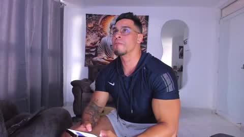    online show from January 31, 8:43 pm