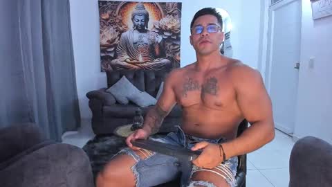    online show from February 18, 11:55 am