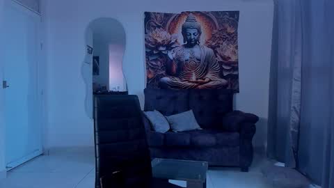    online show from September 29, 8:57 pm