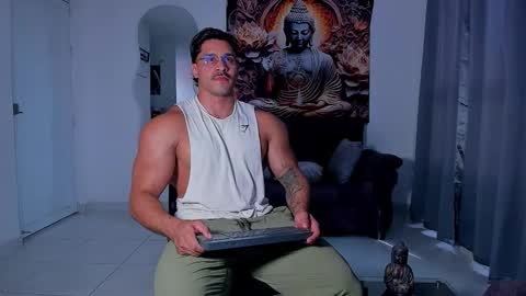    online show from October 30, 8:09 pm