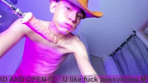 Valentino online show from February 28, 6:25 am