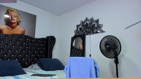 Manuel online show from December 15, 6:45 pm