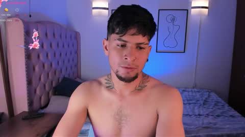 Manuel online show from February 21, 10:33 pm