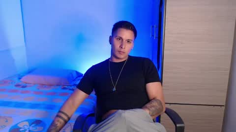 VALENTINO online show from April 13, 10:15 pm