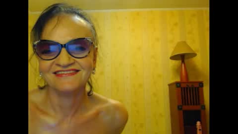 Snapshot of valenttijm3851 chatting on March 5, 11:27 pm valentijm online show from March 5, 11:27 pm