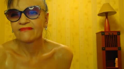 Snapshot of valenttijm3851 chatting on March 11, 8:09 am valentijm online show from March 11, 8:09 am