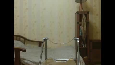 valentijm online show from February 23, 5:10 pm