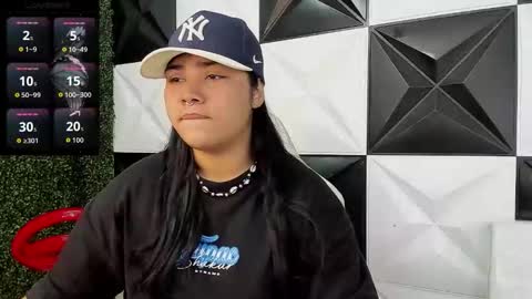 valeri_harpers4 online show from March 16, 1:22 am