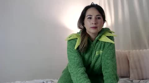   online show from January 17, 3:33 am