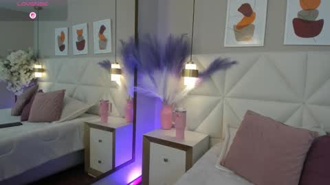 Snapshot of valeria_carter_ chatting on November 9, 12:03 pm valeria_carter_ online show from November 9, 12:03 pm