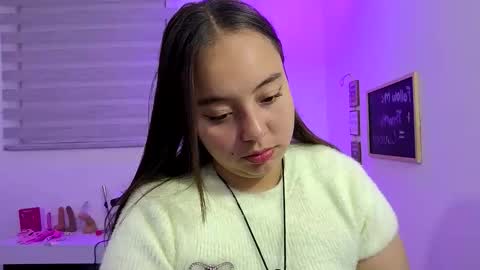 Snapshot of valeria_cherry chatting on May 29, 1:58 am valeria online show from May 29, 1:58 am