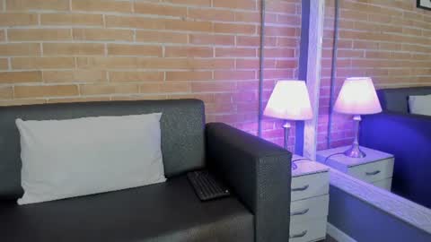 Snapshot of valeria_rua chatting on June 23, 11:08 am valeria_rua online show from June 23, 11:08 am