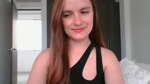 valeriafrannco online show from February 8, 8:23 pm