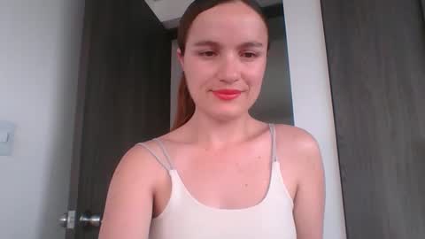 valeriafrannco online show from February 11, 9:31 pm