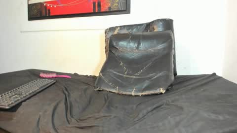 valeriapinkk online show from March 28, 2:16 pm