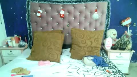 La valerie26 online show from December 15, 12:20 pm