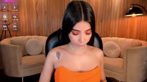 Snapshot of valeriavelvet chatting on September 30, 12:10 pm Vale online show from September 30, 12:10 pm