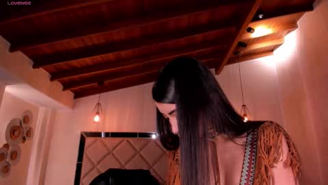 Vale  online show from October 28, 12:09 pm