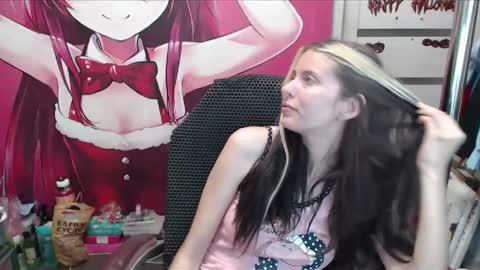 Snapshot of valeriaxkiss chatting on June 4, 4:46 pm ValeriaXKiss online show from June 4, 4:46 pm