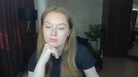 Snapshot of valericherry chatting on May 21, 2:57 pm ValeriCherry online show from May 21, 2:57 pm