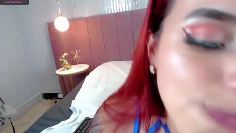 Snapshot of valerie__miller_ chatting on April 30, 8:57 pm Valerie online show from April 30, 8:57 pm