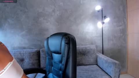  call me Val  online show from January 7, 3:03 pm