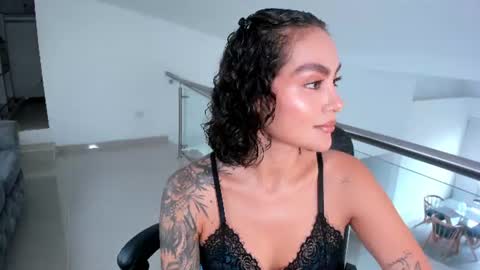 Snapshot of valerieaustin chatting on July 23, 3:54 pm call me Val online show from July 23, 3:54 pm