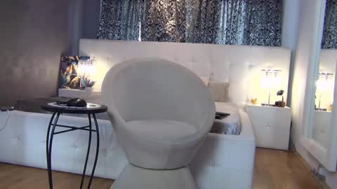 Snapshot of valeriecoy chatting on October 9, 10:57 am Valerie online show from October 9, 10:57 am