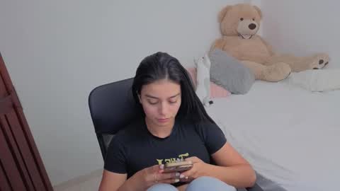 Juli C online show from March 7, 1:46 am