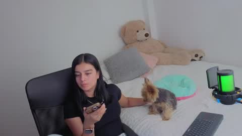 valerihouse_ online show from July 12, 2:02 am