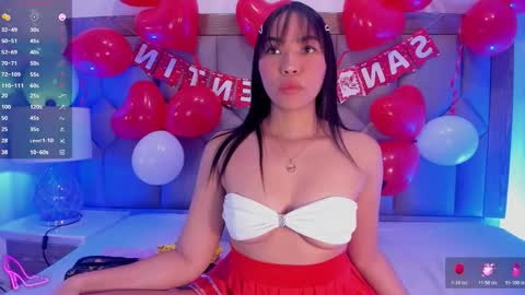 Snapshot of valeriiarey chatting on February 15, 4:03 pm valeriiarey online show from February 15, 4:03 pm