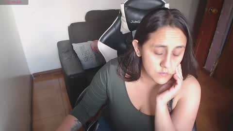 Snapshot of valerimayerss chatting on May 3, 6:47 pm ValeriaMayerss online show from May 3, 6:47 pm