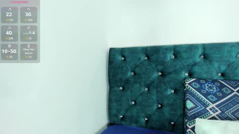 Snapshot of valery_adams13 chatting on September 18, 12:07 pm valery_adams13 online show from September 18, 12:07 pm