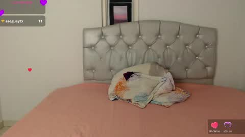 valeria online show from April 18, 5:11 am