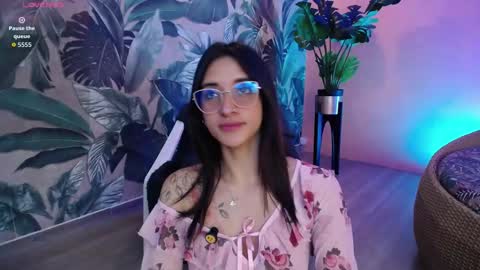 valery_blush online show from March 14, 4:18 am