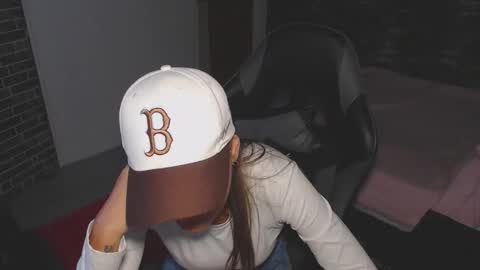 Snapshot of valery_grey14 chatting on November 27, 7:05 pm Valery Grey online show from November 27, 7:05 pm