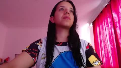 Snapshot of valery_meer_ chatting on April 23, 12:29 pm Valeria online show from April 23, 12:29 pm