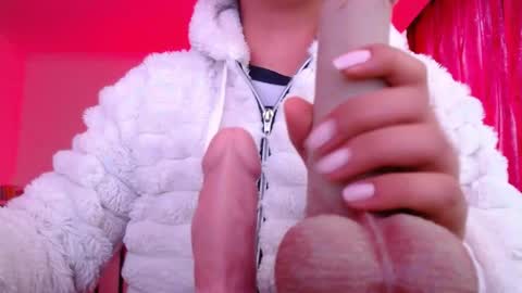 Snapshot of valery_meer_ chatting on April 28, 11:59 am Valeria online show from April 28, 11:59 am