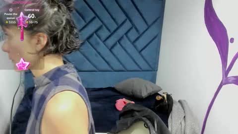 VALERY MORE online show from October 11, 12:15 pm