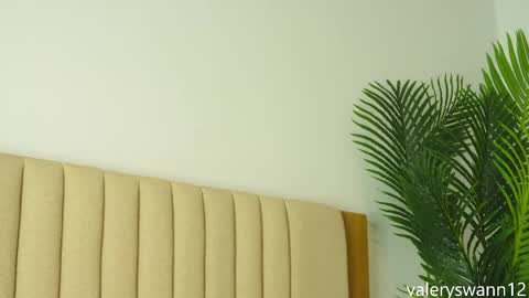 Valery swan1 online show from April 18, 6:39 am