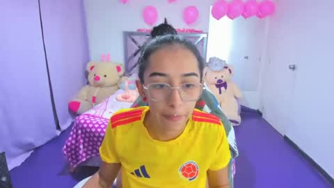 valery online show from June 24, 2:32 am