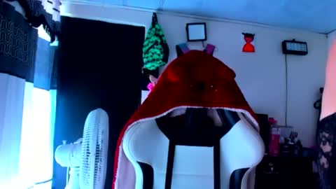 Snapshot of valerybaker1 chatting on July 13, 2:31 pm B V Naughty online show from July 13, 2:31 pm