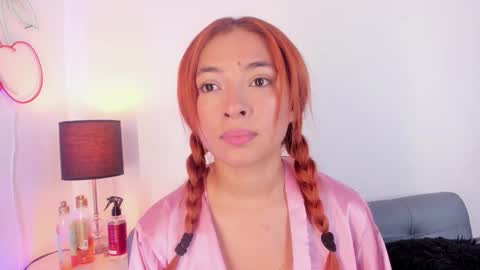 call me Maria online show from March 7, 5:51 am