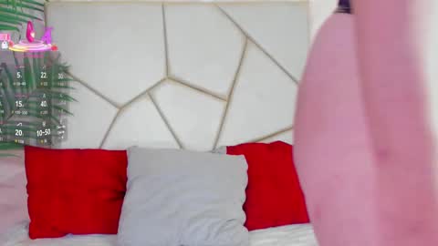 Snapshot of valerydiamond_ chatting on October 7, 10:40 pm Valery online show from October 7, 10:40 pm