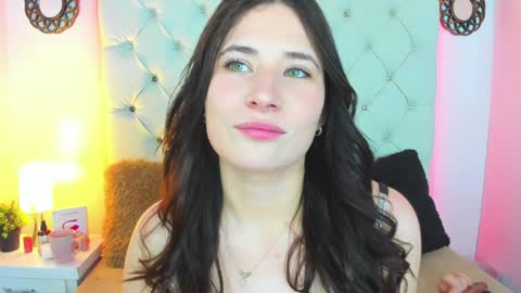 valery online show from January 20, 5:04 am