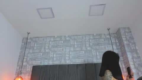 valerykat_ online show from October 14, 11:11 am