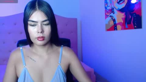 Snapshot of valerykit chatting on October 3, 7:33 pm VALERY online show from October 3, 7:33 pm