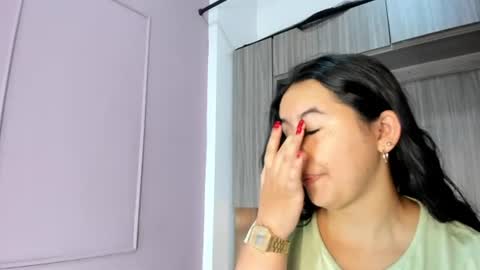 Snapshot of valerymeyerr chatting on July 13, 11:35 am valerymeyerr online show from July 13, 11:35 am