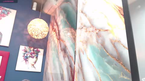 Snapshot of valerynbrown chatting on September 24, 1:53 am valery online show from September 24, 1:53 am
